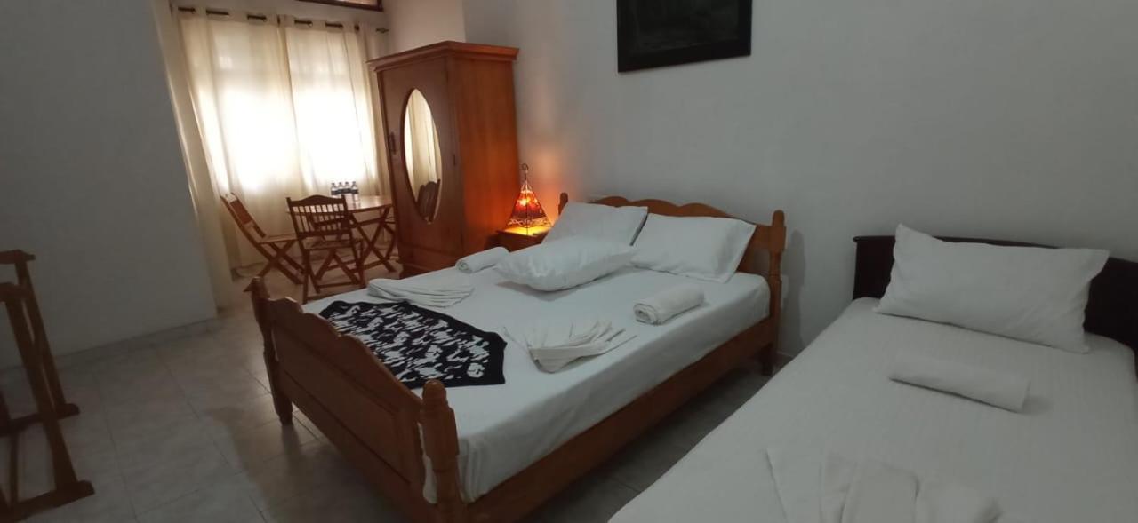 Reverie Hill Bungalow, 캔디 외부 사진