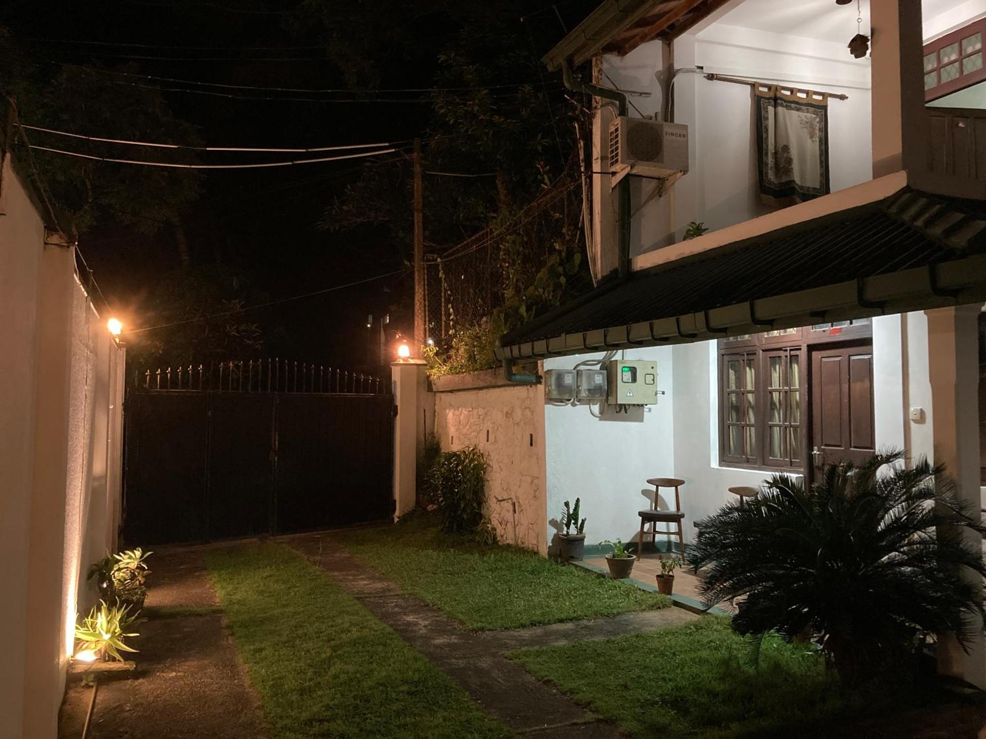 Reverie Hill Bungalow, 캔디 외부 사진