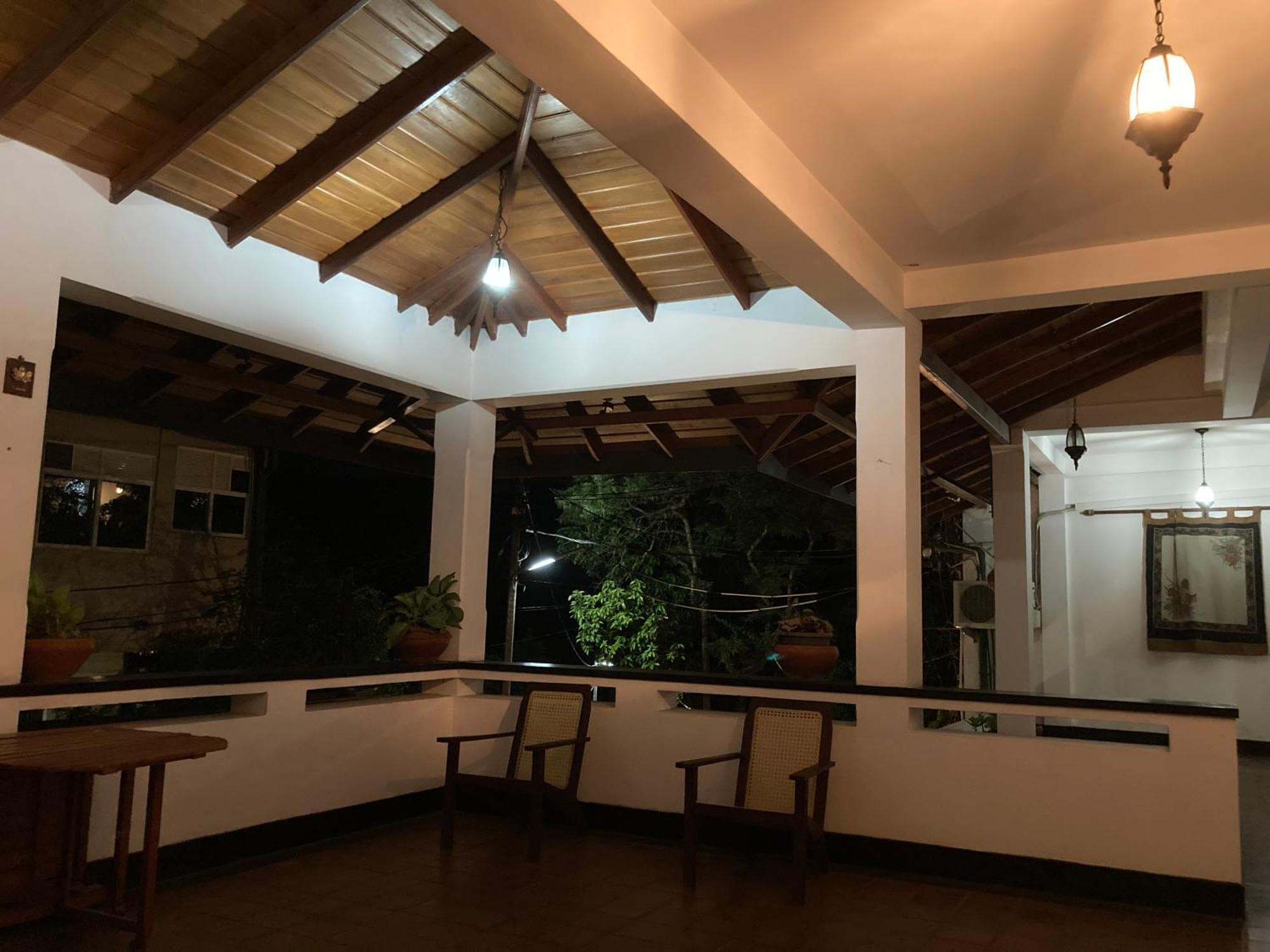 Reverie Hill Bungalow, 캔디 외부 사진